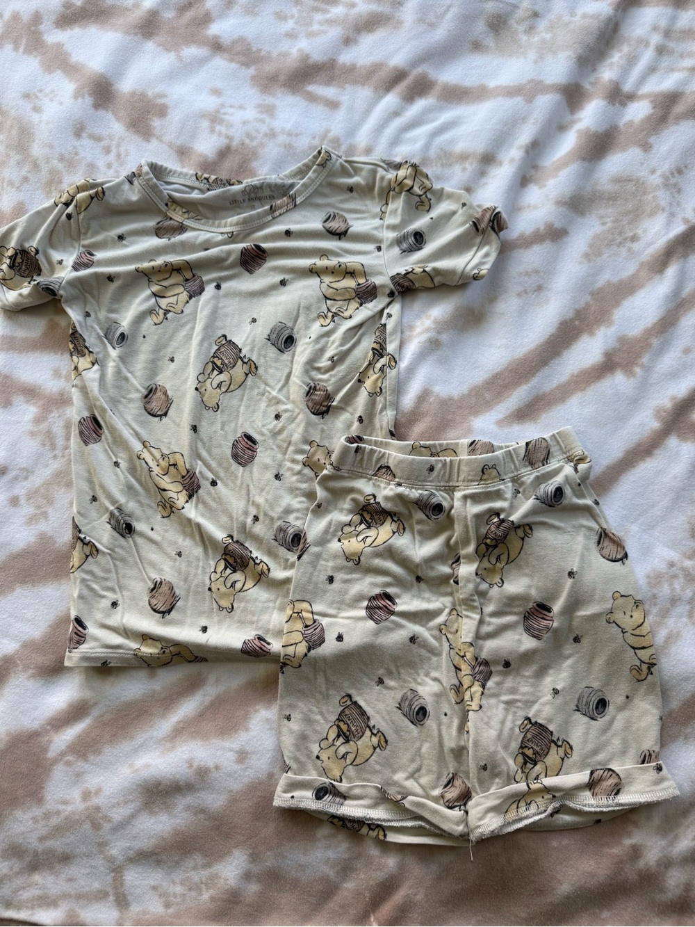 Little Snuggles 3T Pale Yellow Winnie-the-Pooh Print Pajama Set